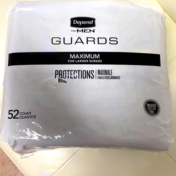 Depends for Men Guards - Picture 1 of 5